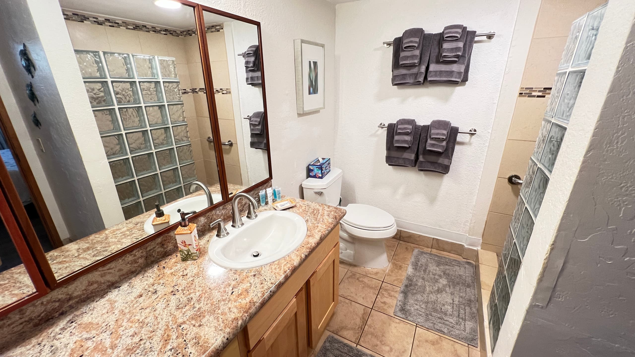 Condo in Koloa · ★4.9 · 2 bedrooms · 4 beds · 2 shared baths - Image 10