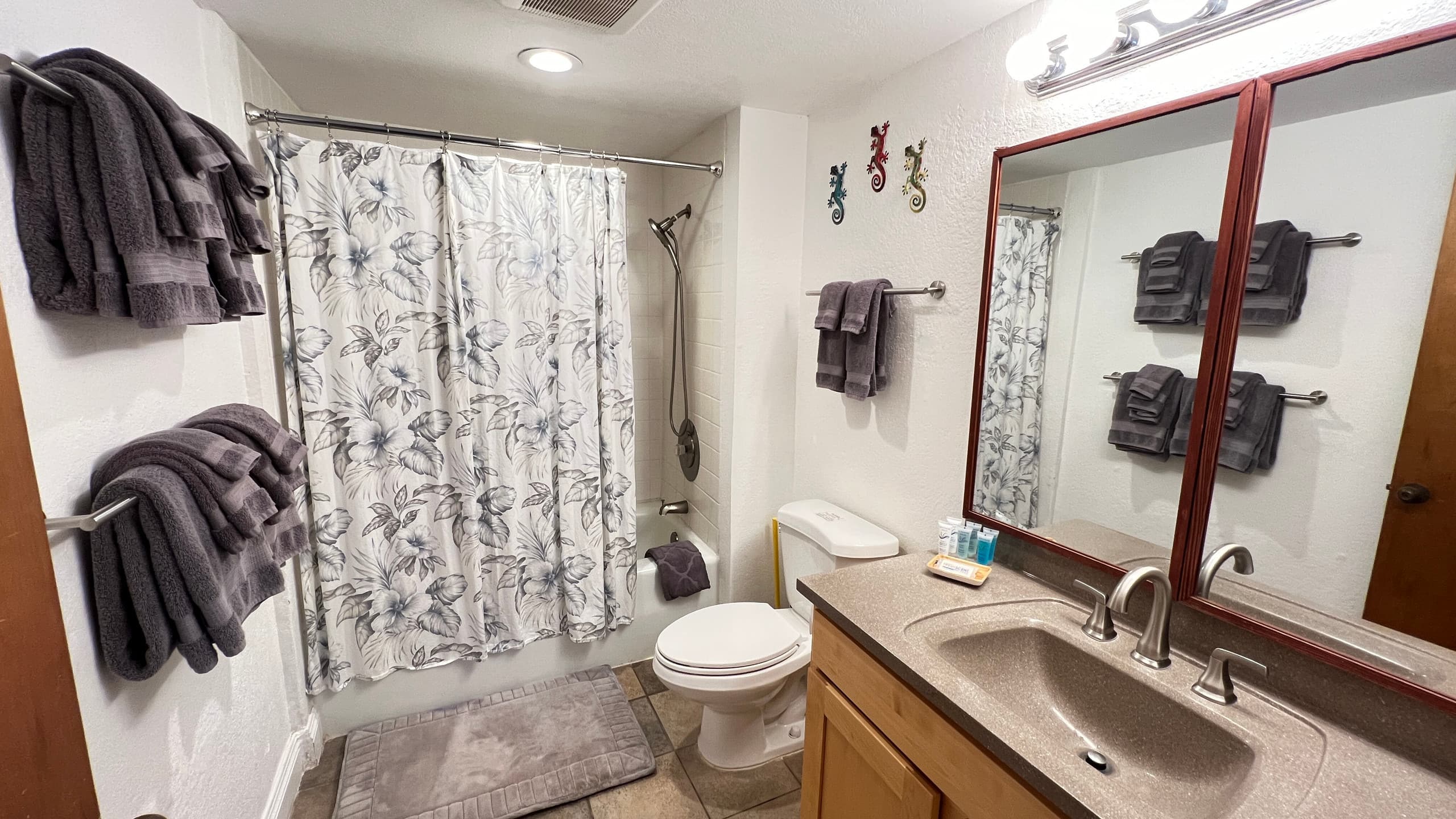 Condo in Koloa · ★4.9 · 2 bedrooms · 4 beds · 2 shared baths - Image 16
