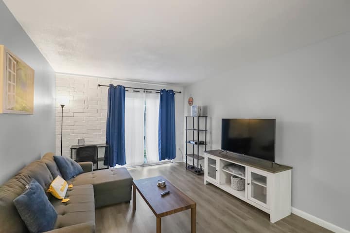 Summit House Condo #2 - Next To Uf & Hospitals - Gainesville, FL