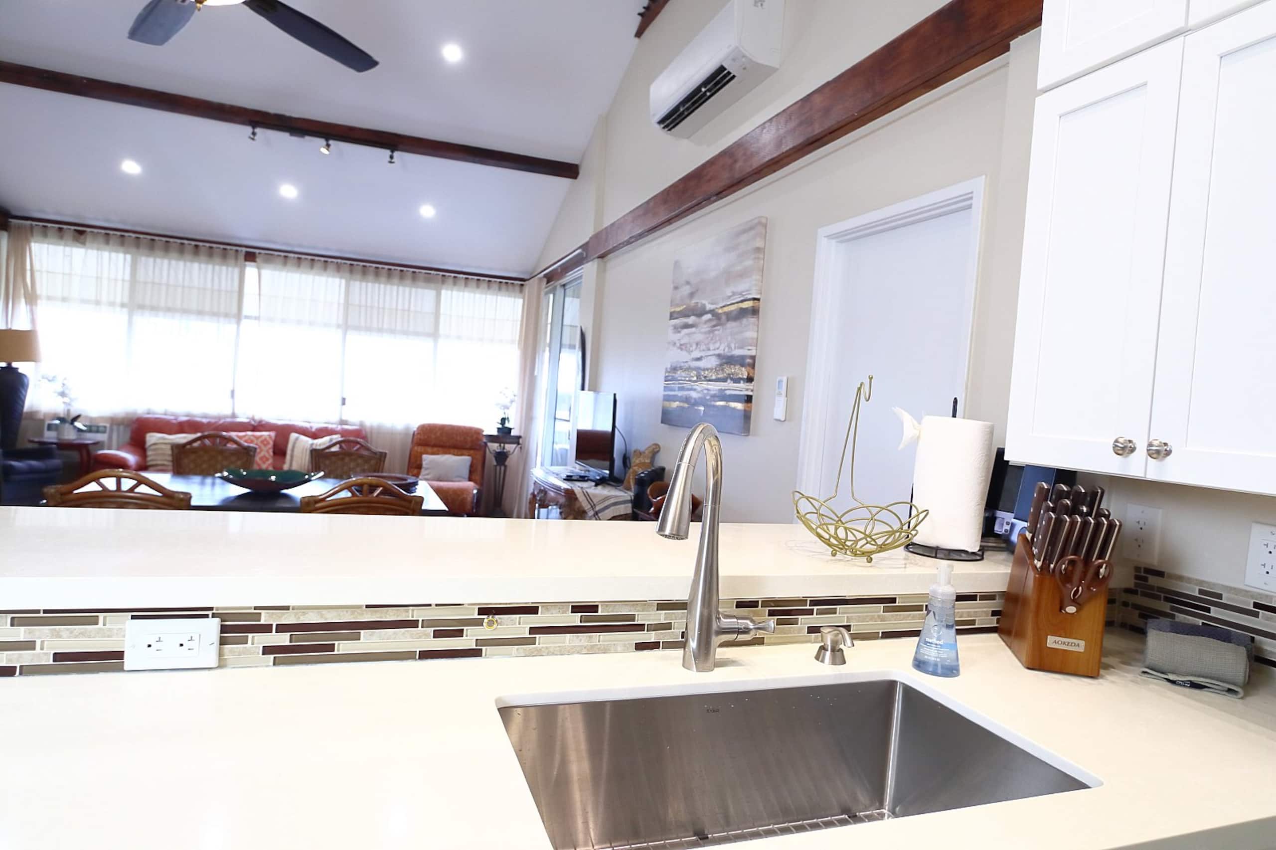Condo in Kihei · ★4.96 · 2 bedrooms · 3 beds · 2 baths - Image 4