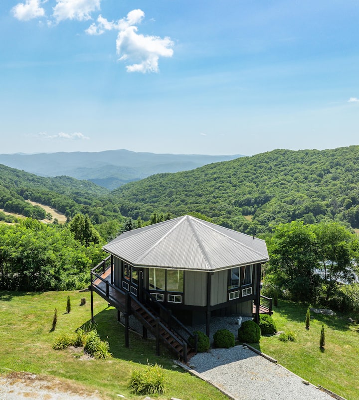 Pie in the Sky-mtn views, hot tub, EV charger! - Houses for Rent