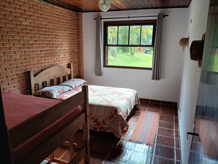 Dhomë gjumi 1