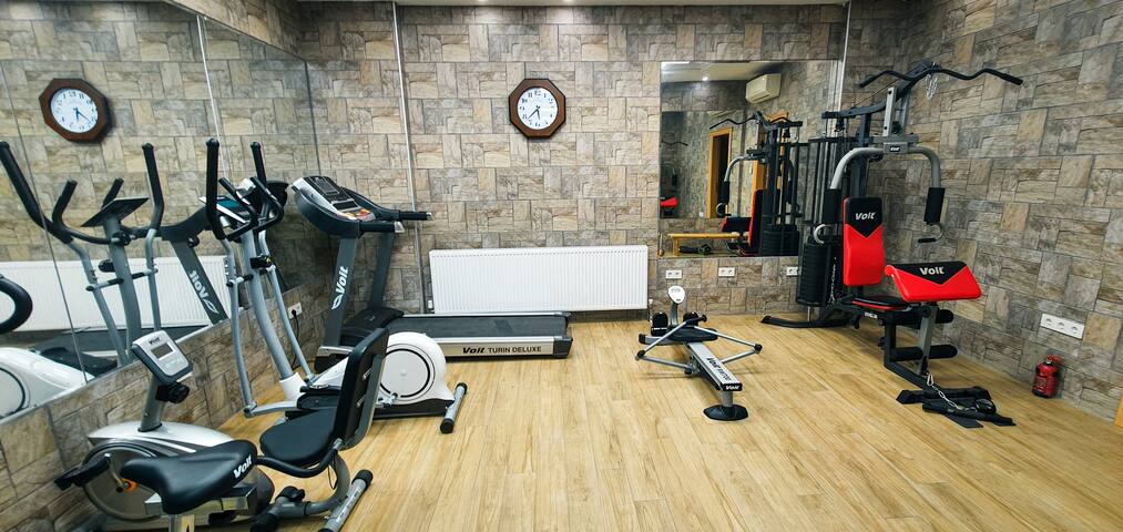 Cihangir Family & Friends 2BR: Sleeps 8 Open Plan gallery image 4