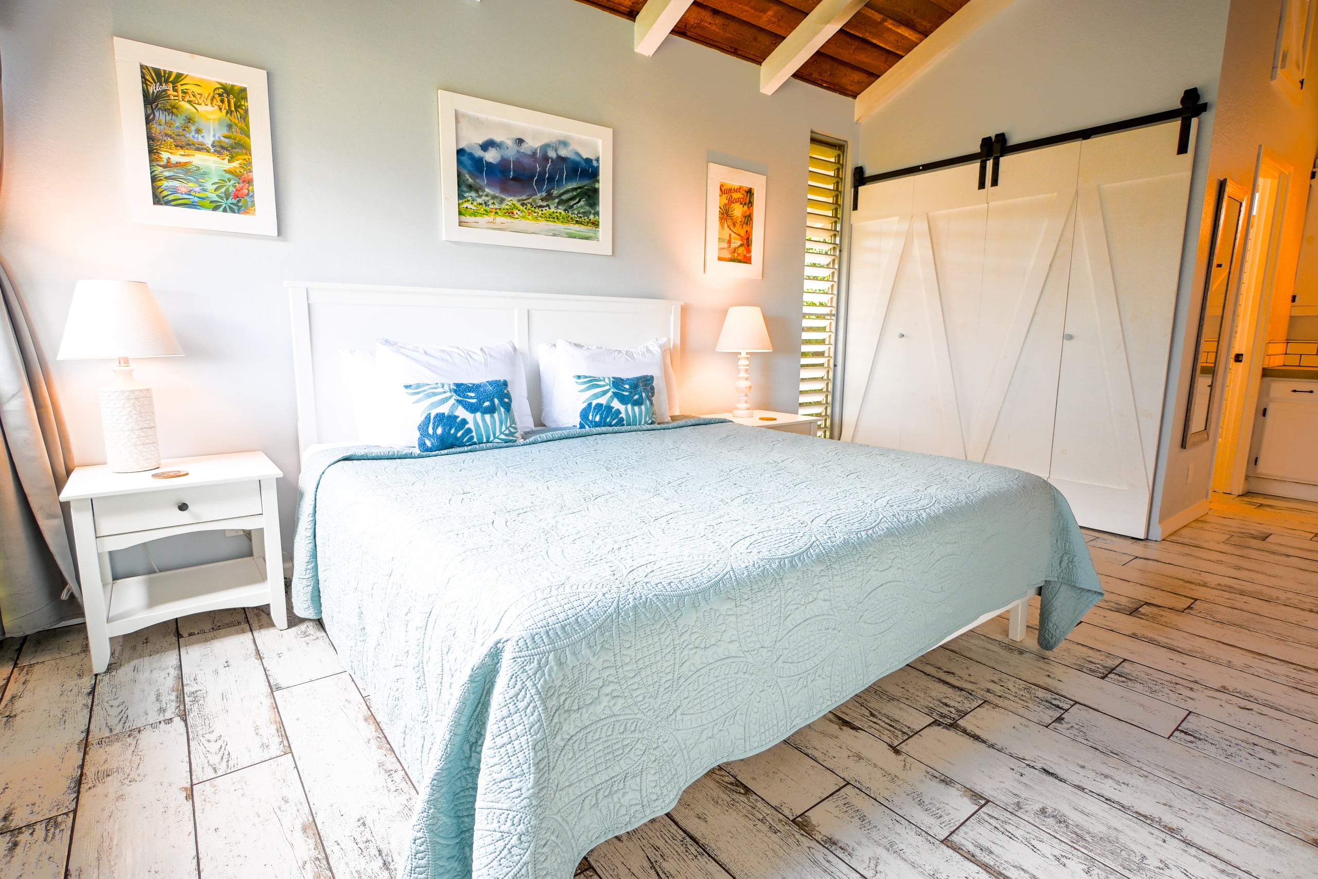 Condo in Princeville · ★4.97 · 2 bedrooms · 3 beds · 1.5 baths - Image 4