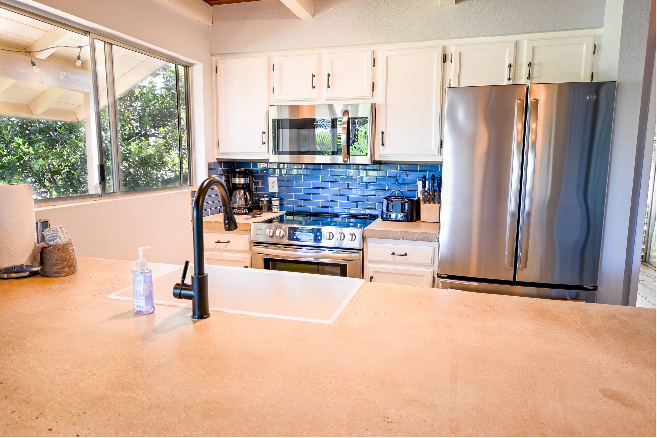 Condo in Princeville · ★4.97 · 2 bedrooms · 3 beds · 1.5 baths - Image 17