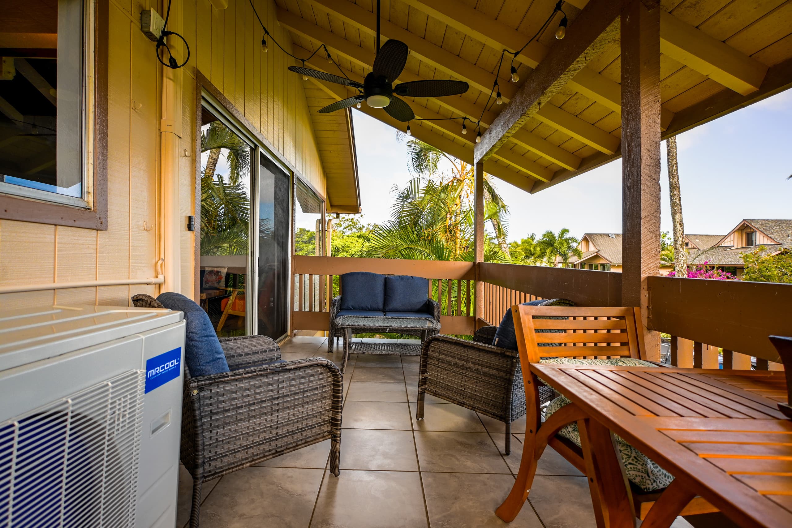 Condo in Princeville · ★4.97 · 2 bedrooms · 3 beds · 1.5 baths - Image 32