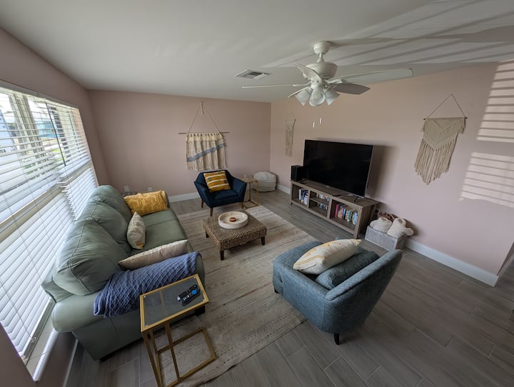 Matlacha Hideaway. Renovated In 2025. Heated Pool! - Matlacha, FL