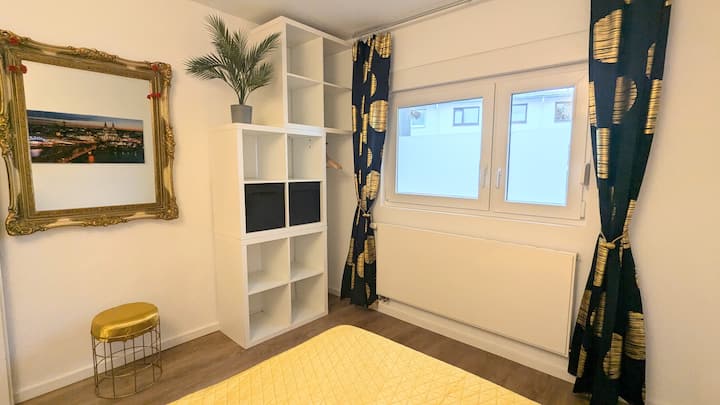 غرفة النوم 2