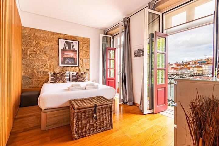 NorteSoul PaV – 2Bedroom w/Balcony & River View gallery image 2