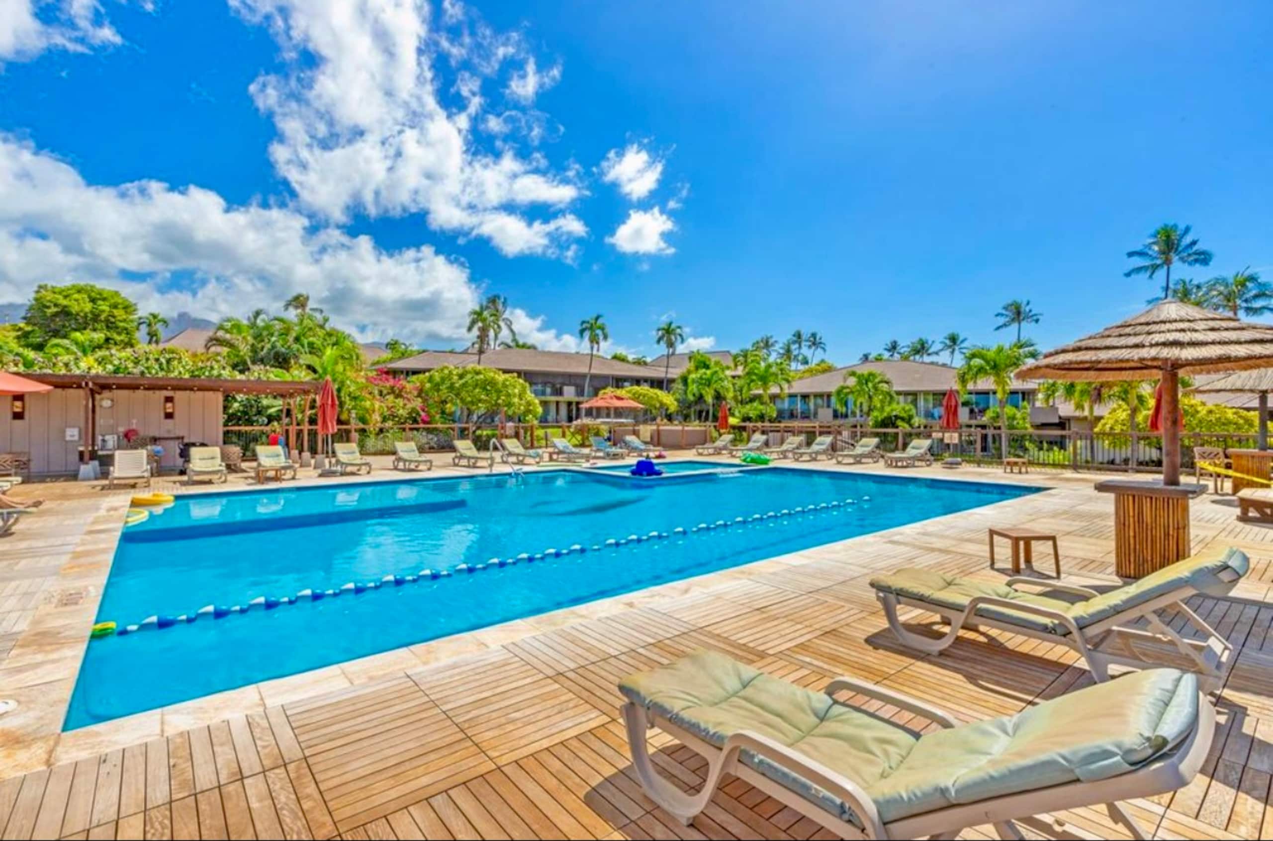 Condo in Lahaina · ★4.95 · Studio · 2 beds · 1 bath - Image 48