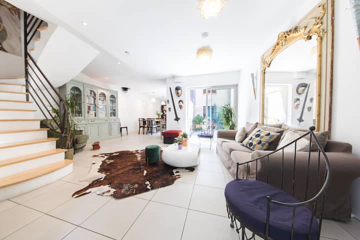 Maison D'exception, 240m2, 6 Chambres, Rooftop - Tours