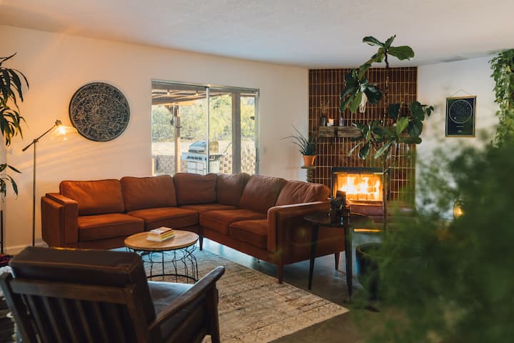 The Lunar Lodge - Joshua Tree National Park - Joshua Tree National Park