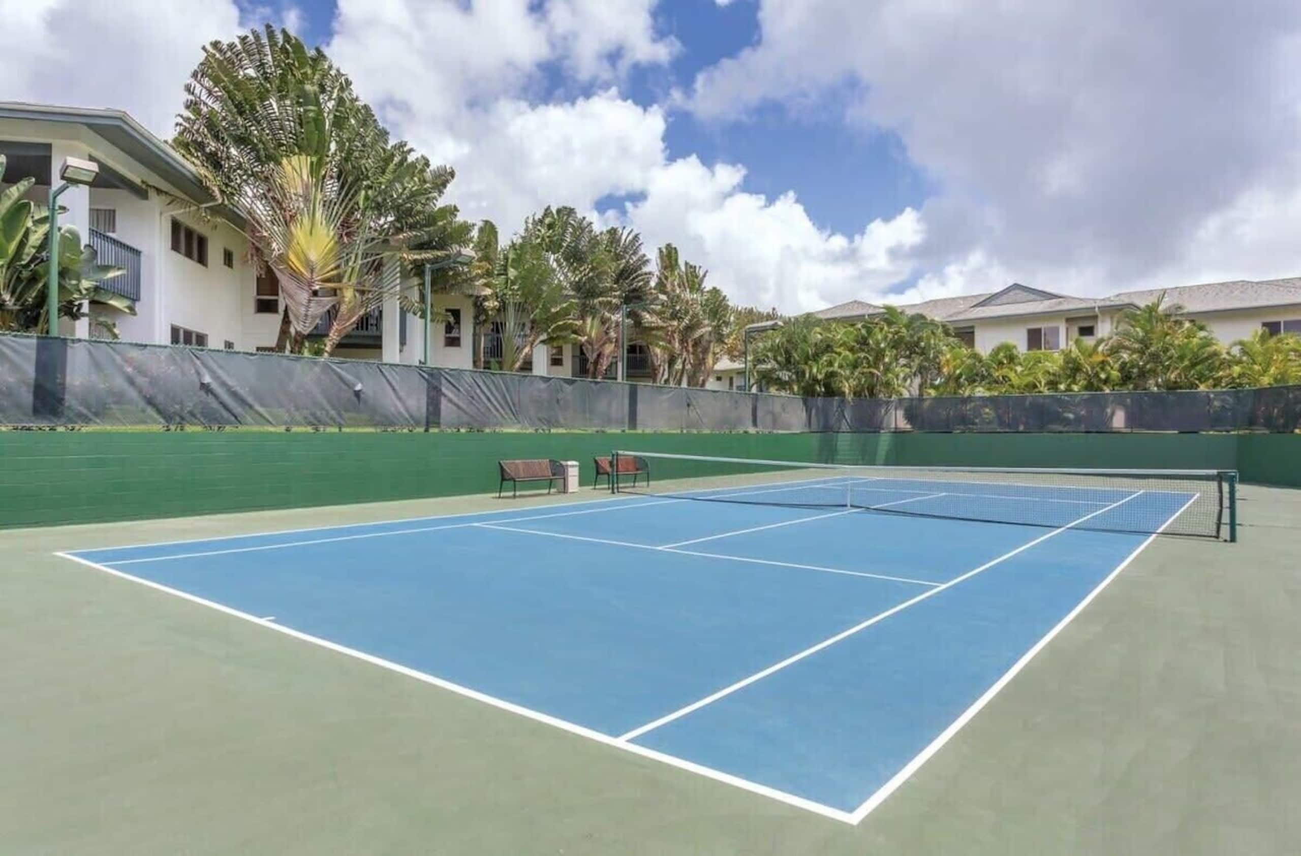 Condo in Princeville · ★4.76 · 2 bedrooms · 3 beds · 2 private baths - Image 52