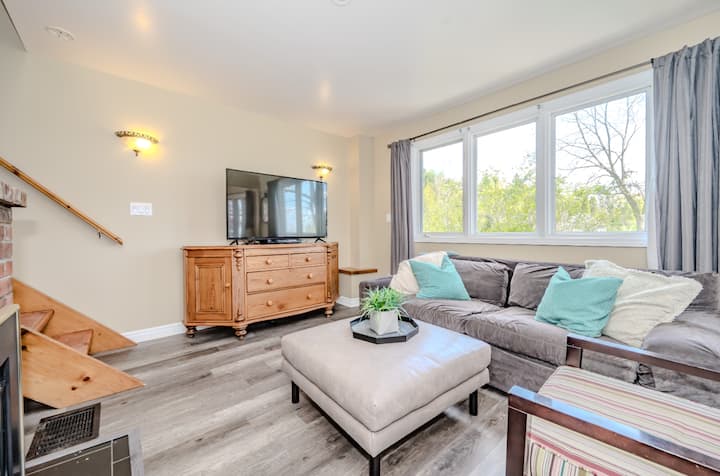 Nature-lovers Cottage Minutes From Downtown - Burlington