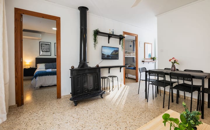 Bbq, Beach, Fireplace, Air Con. Private Parking - Daimuz