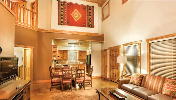 Three-bedroom Condo Close To Gruene Hall Sleeps 8! - New Braunfels, TX