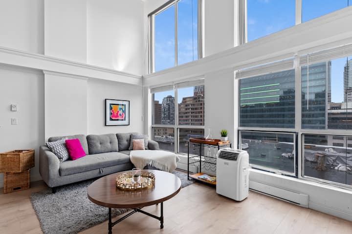 Beautiful, Bright & Spacious 1 Bed Loft Dt Van - Vancouver