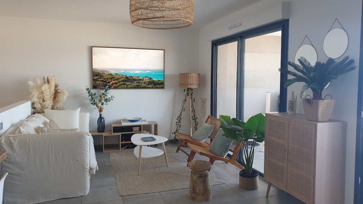 Successful Airbnb property: For those who enjoy sunset drinks in Pietrosella