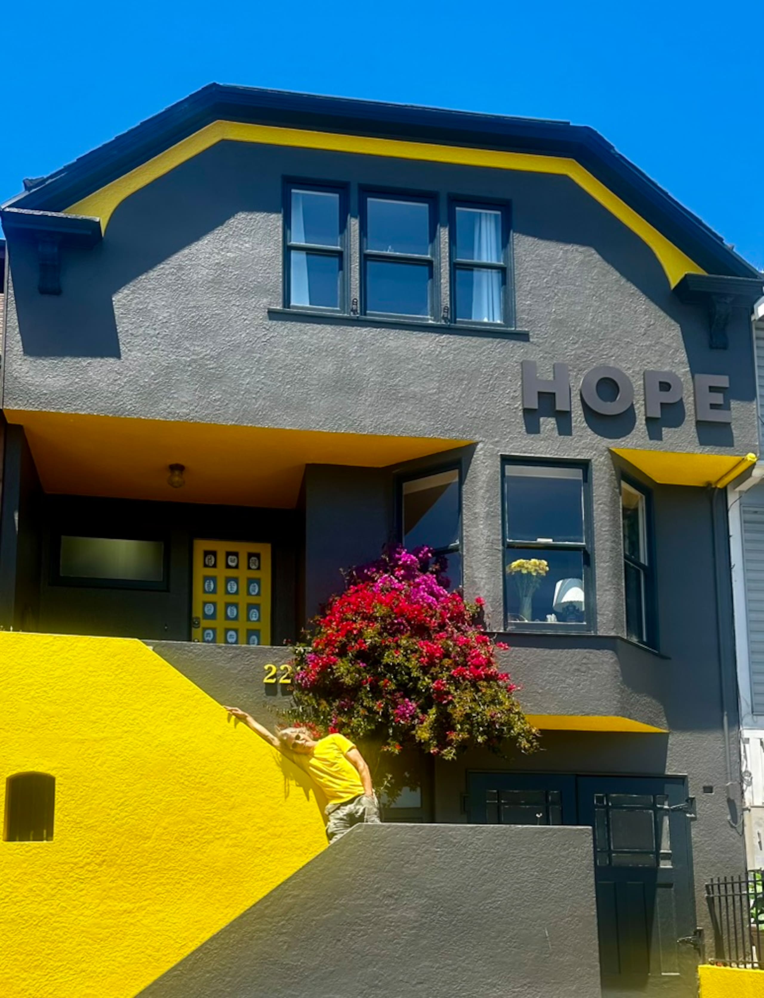 Home in San Francisco · ★5.0 · 2 bedrooms · 2 beds · 2 baths - Image 30