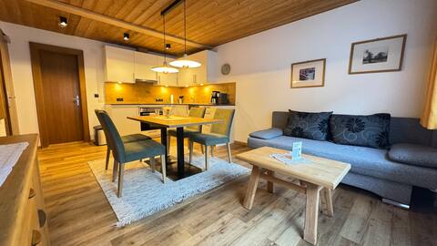 FEWO 210 / Living with Tyrolean charm