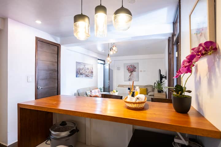 City Views & Sunshine Central 2br Stay - Urubamba