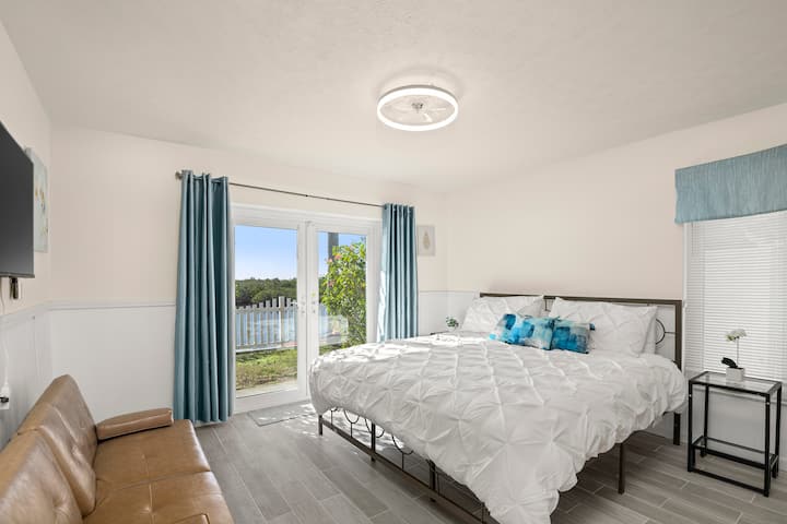 Segundo maestro, acceso al patio con vistas al golfo.