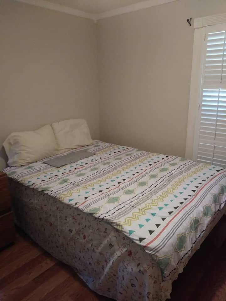 غرفة النوم 2