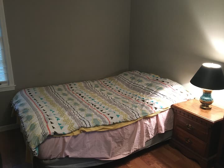 غرفة النوم 1