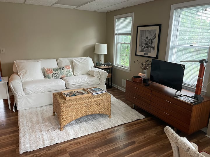 Queen Bee Cottage - Manasquan, NJ