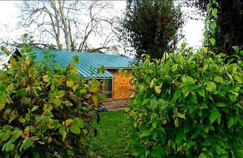 Le Verger (cottages of petrocoriis)