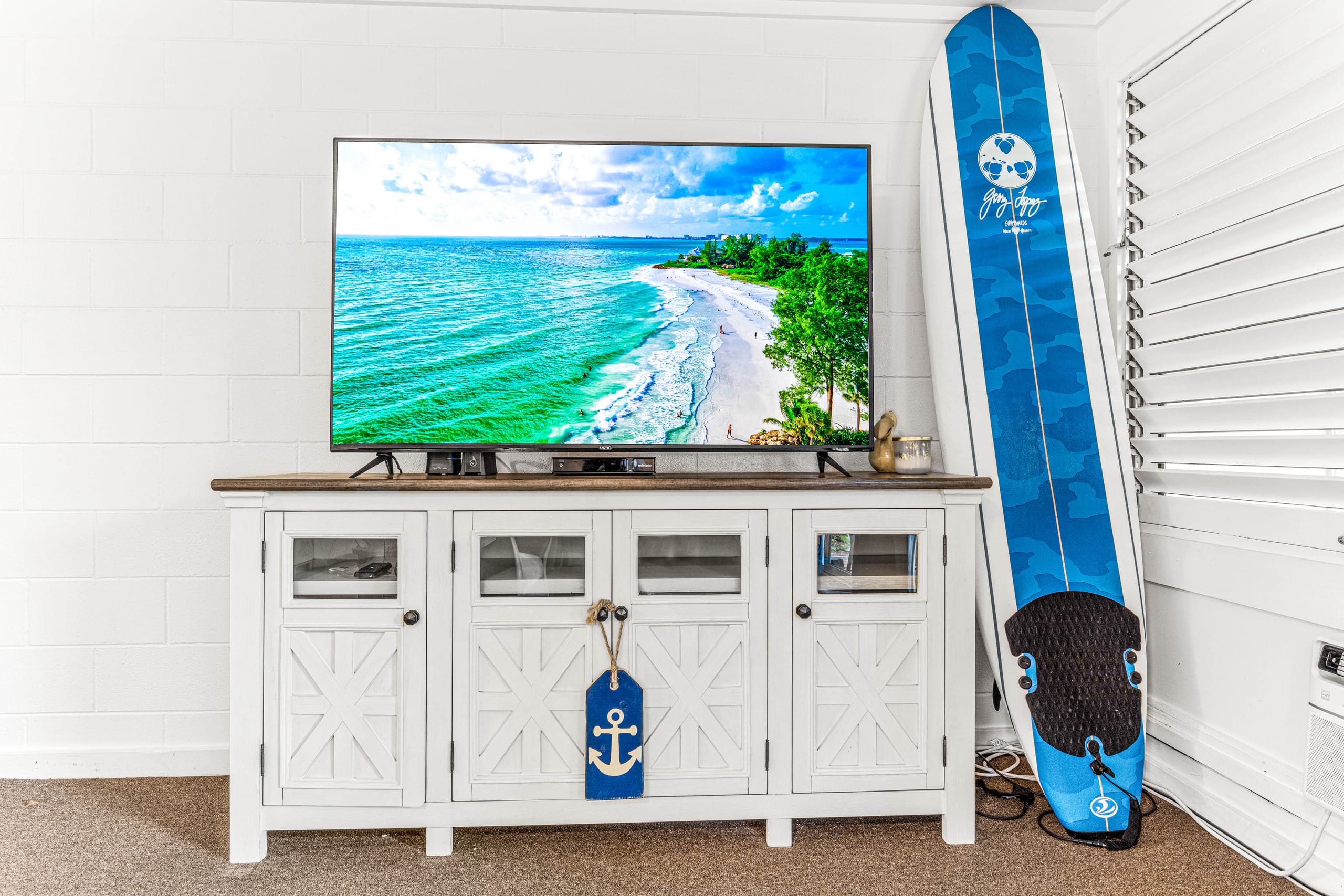 Condo in Lahaina · ★4.67 · 1 bedroom · 2 beds · 1 bath - Image 2