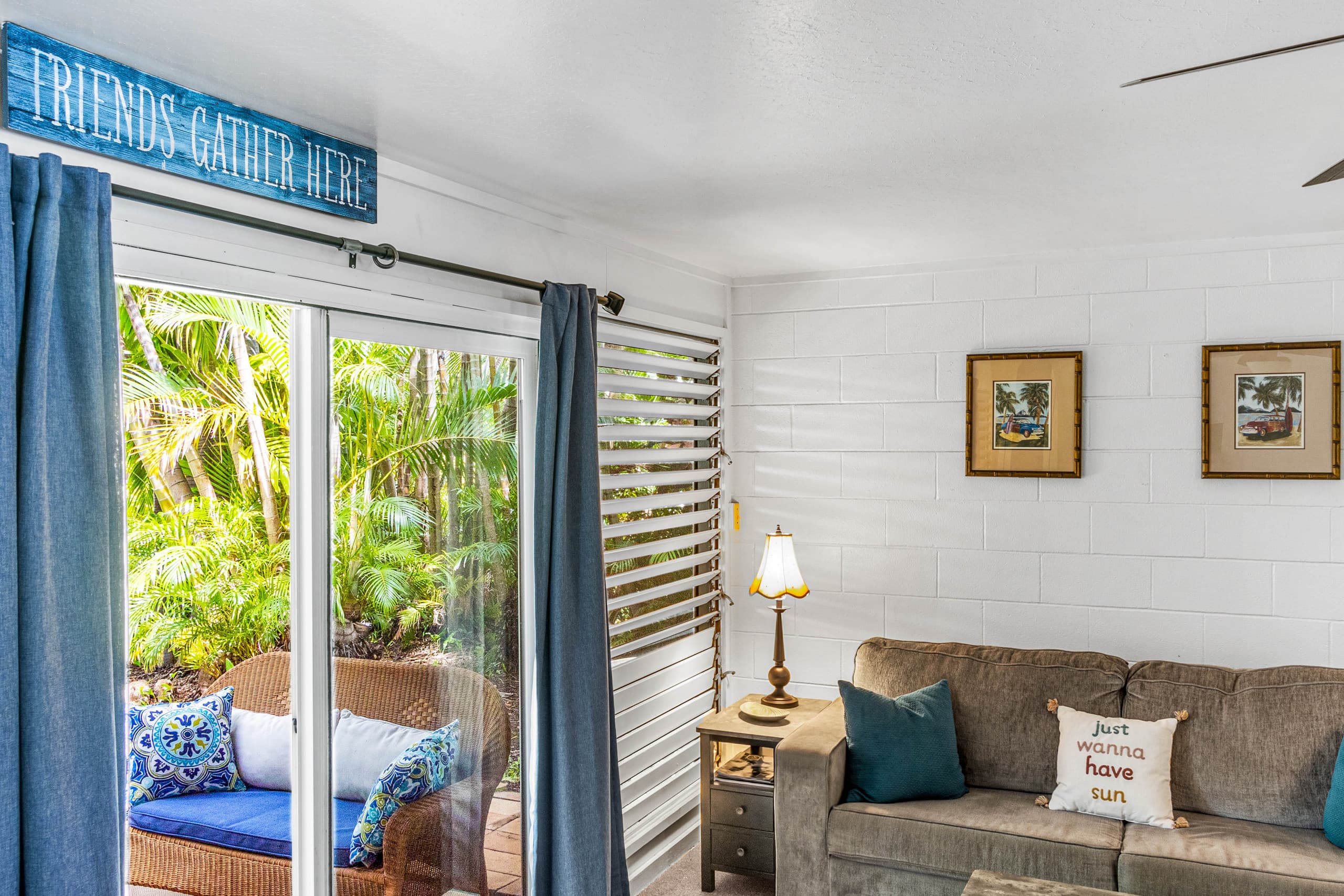 Condo in Lahaina · ★4.67 · 1 bedroom · 2 beds · 1 bath - Image 8