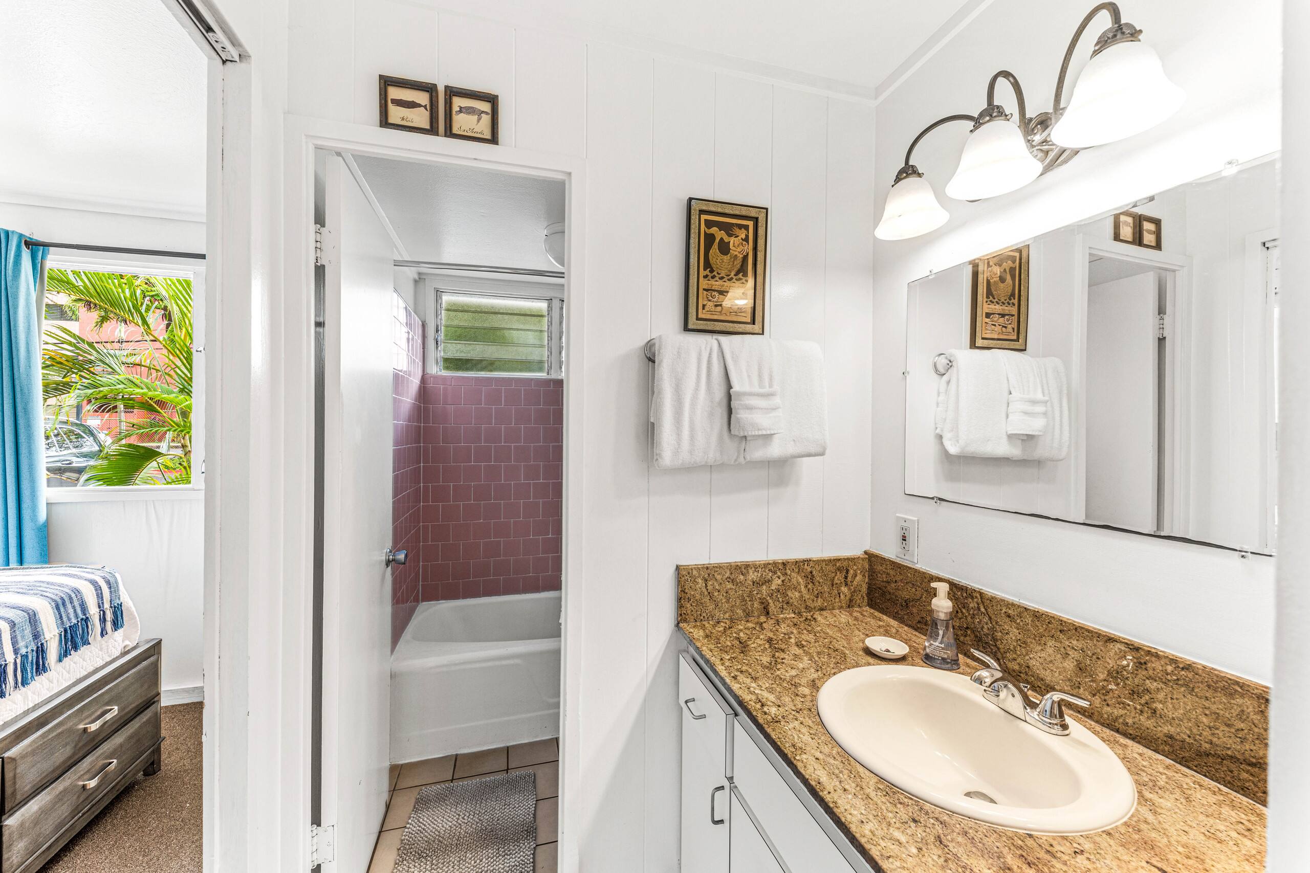 Condo in Lahaina · ★4.67 · 1 bedroom · 2 beds · 1 bath - Image 70