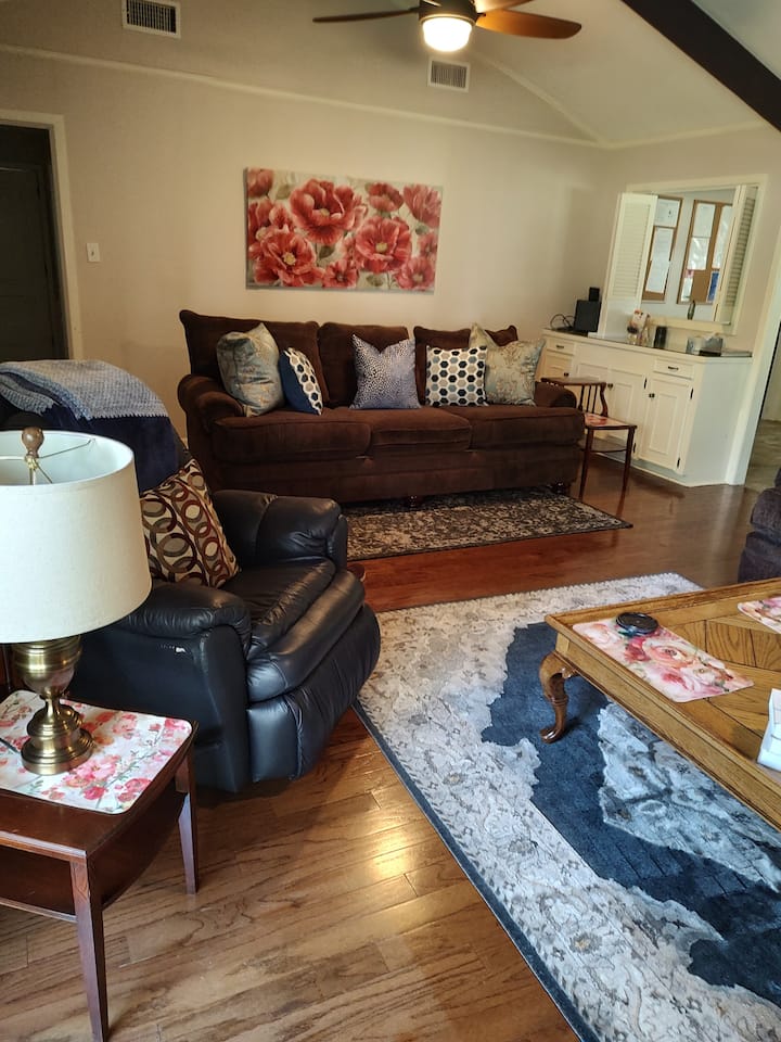 Grace Haven, Serene, Spacious, Luxury & Comfort. - Texarkana, TX