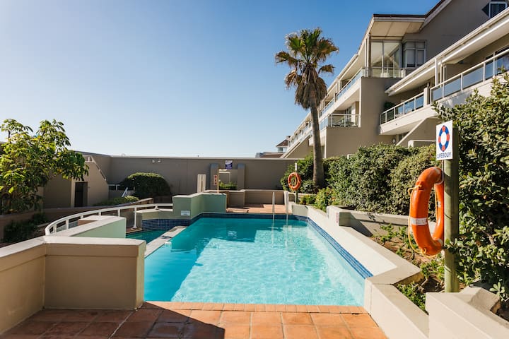 Luxe Cabana direct aan het strand gallery image 3