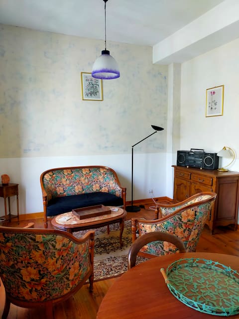 Apartment in the heart of the medieval bastide