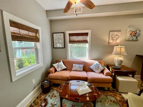 Top Airbnb: Camellia Suite (#1), at Magnolia Court Suites in Beaufort