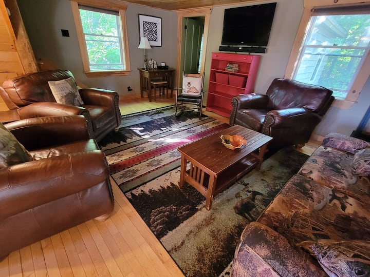 4 Bedroom Rockwood Village Home - Mount Kineo State Park, Greenville