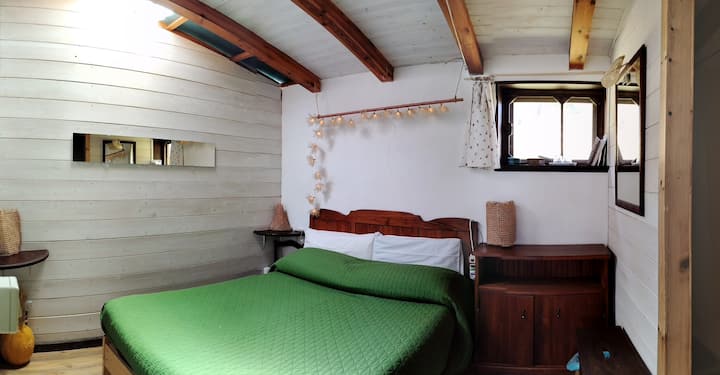 Small Room In Castiglia's House Sharing Terrace - Piano Battaglia