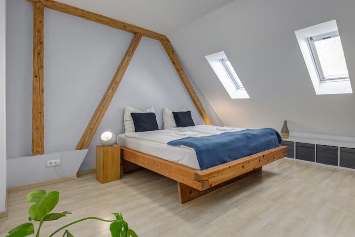 Schlafzimmer 2