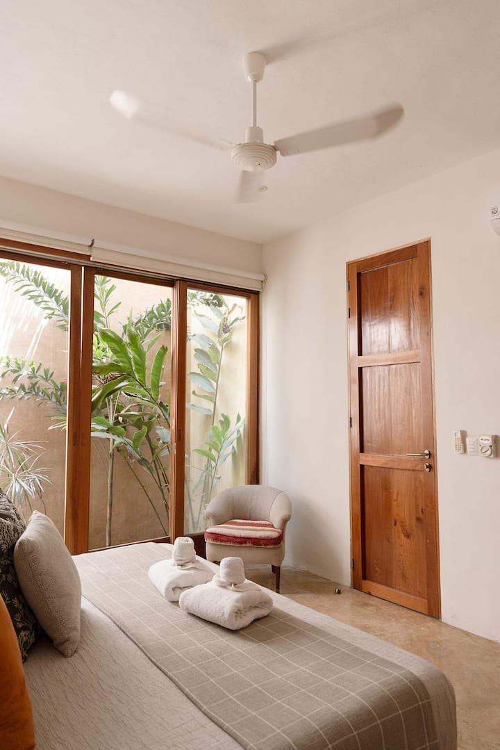 საძინებელი 1