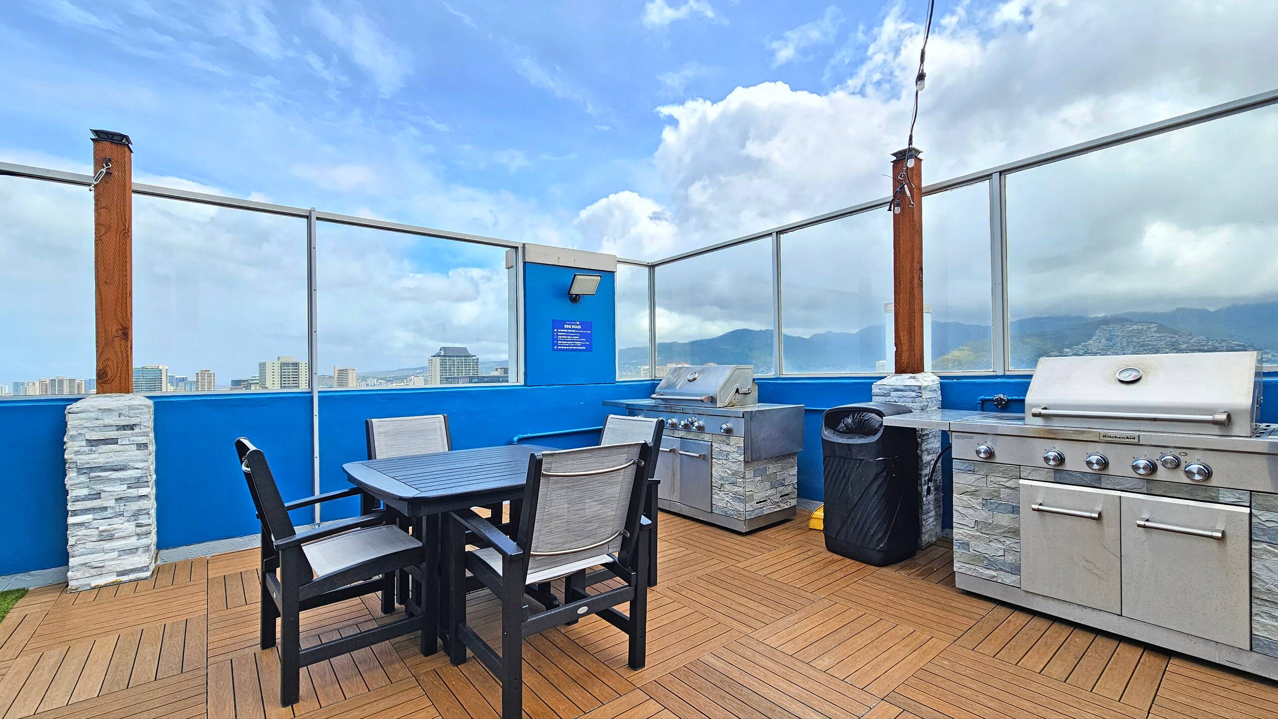 Condo in Honolulu · ★4.59 · 1 bedroom · 2 beds · 1 private bath - Image 31