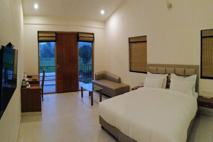 Vapour Suite Near Jim Corbett National Park - Ramnagar