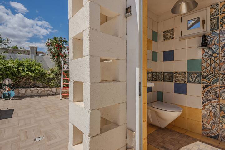 Luxury Villa In Poliganno a Mare with Pool and Spa gallery image 3