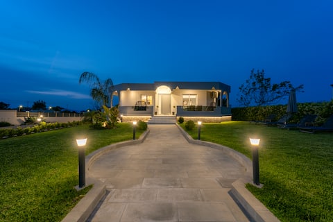 Villa Giota with Jacuzzi and Free Car