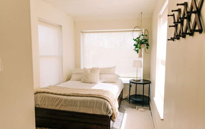 غرفة النوم 2