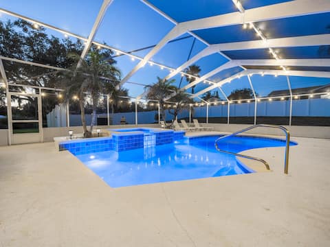 Lake Retreat w/Pool & Hot Tub near Bok tower