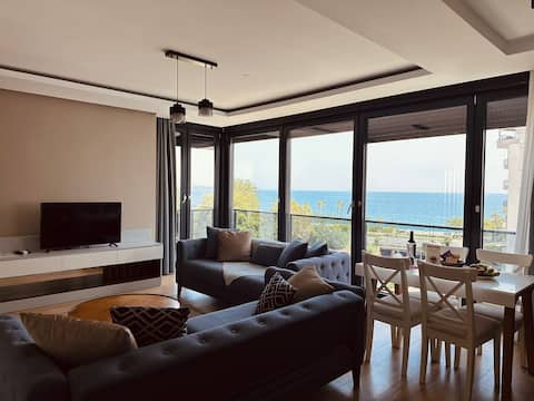 Vera Suites(503), Fully Furnished and 50m to Sea