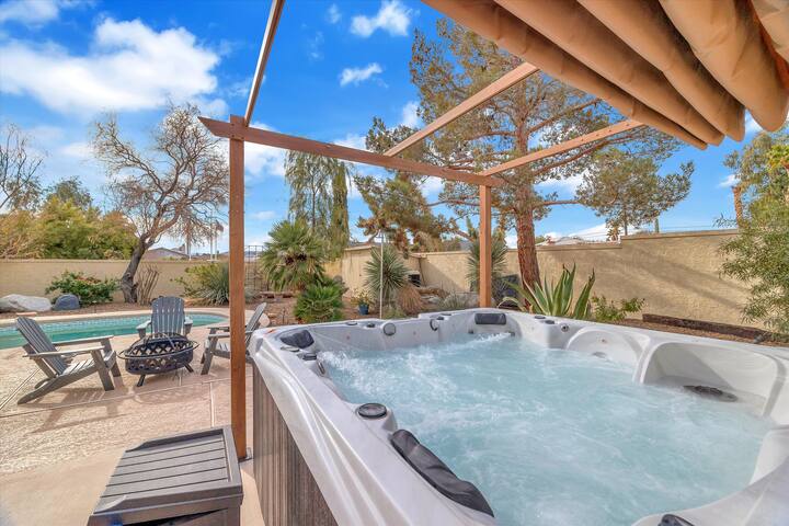 Villa with amazing yard gallery image 3