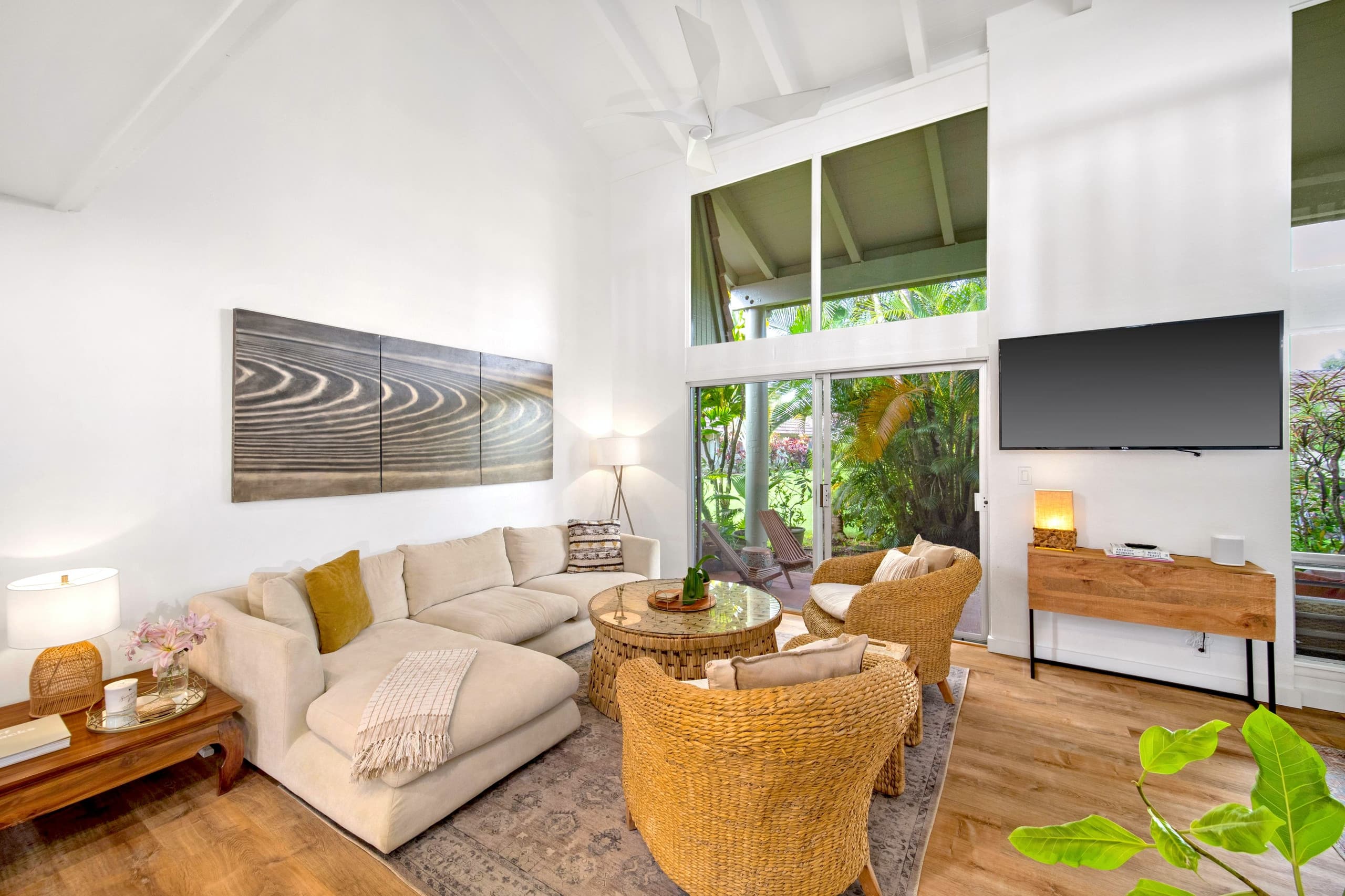 Condo in Princeville · ★4.89 · 2 bedrooms · 2 beds · 2 baths - Image 2